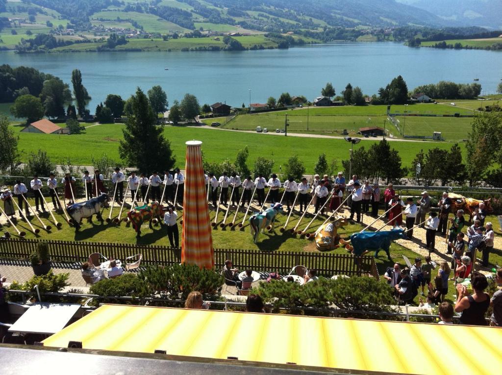 Motel De La Gruyere Restoroute Avry-devant-Pont Zewnętrze zdjęcie