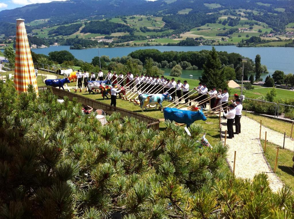 Motel De La Gruyere Restoroute Avry-devant-Pont Zewnętrze zdjęcie