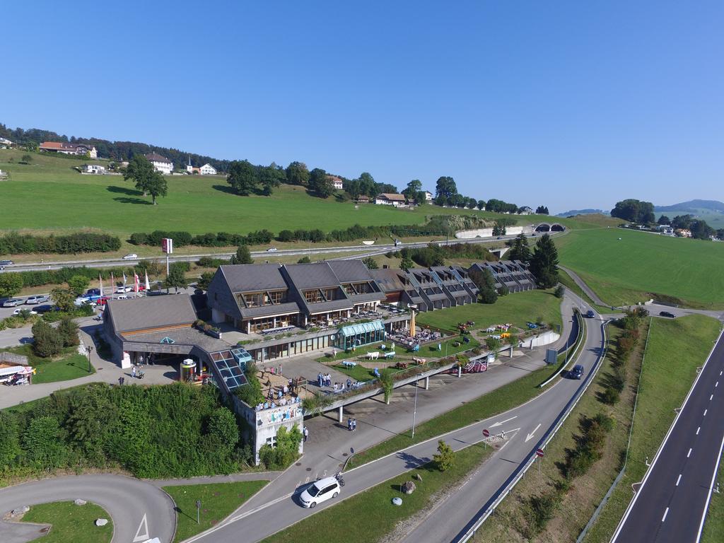 Motel De La Gruyere Restoroute Avry-devant-Pont Zewnętrze zdjęcie